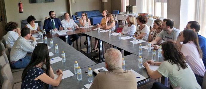 El Colegio Oficial de Farmacuticos de Ciudad Real mantiene varias reuniones comarcales para presentar la nueva Junta de Gobierno e informar de diversos temas de actualidad